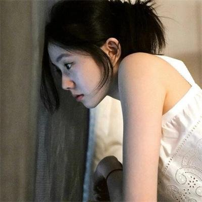 内心强大的美女白川